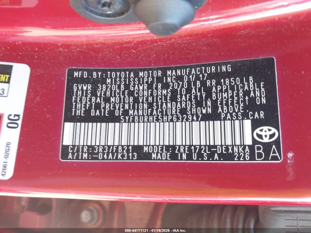 5YFBURHE5HP632947 Toyota COROLLA LE