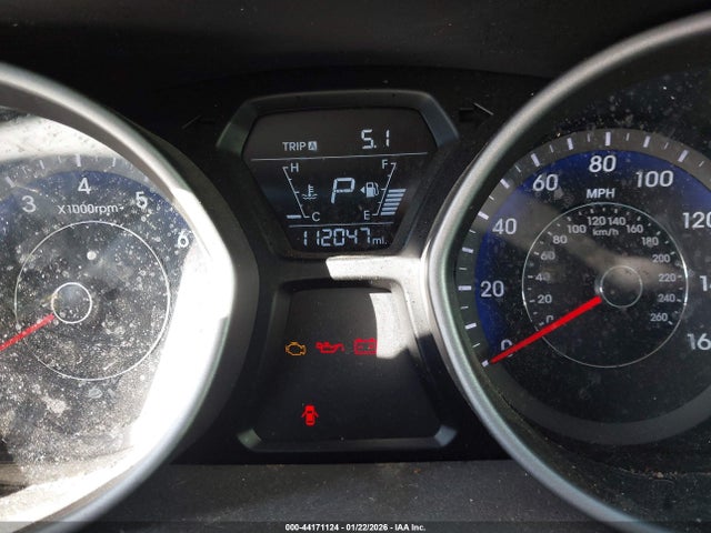 2015 Hyundai Elantra Limited მანქანა იყიდება აუქციონზე, vin: KMHDH4AE4FU377665, აუქციონის ნომერი: 44171124