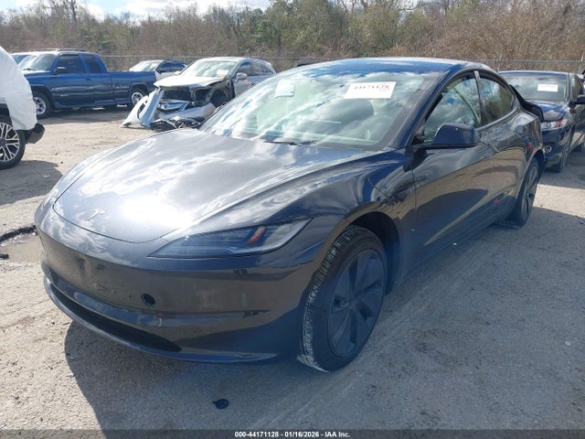 2025 TESLA MODEL 3 5YJ3E1EA5SF071298 Photo 1