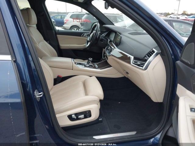 2021 BMW X5 5UXCR6C02M9G16495 Photo 4