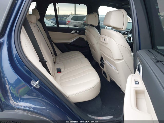 2021 BMW X5 5UXCR6C02M9G16495 Photo 7