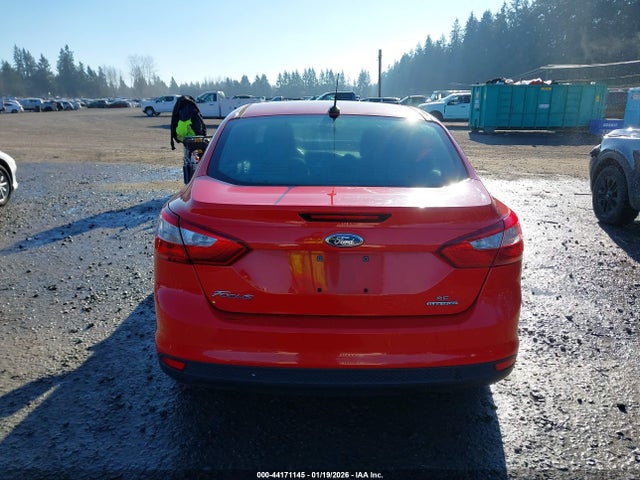 Ford FOCUS SE 2014 1FADP3F29EL190593 Image 17