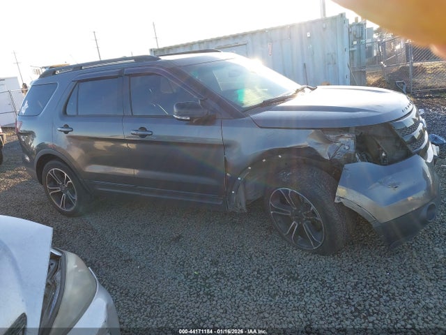 1FM5K8GT9FGB02665 Ford EXPLORER SPORT