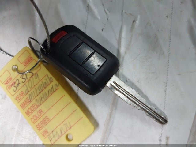 2019 MITSUBISHI OUTLANDER JA4AD2A35KJ000550 Photo 10