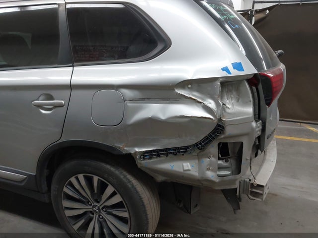 2019 MITSUBISHI OUTLANDER JA4AD2A35KJ000550 Photo 5