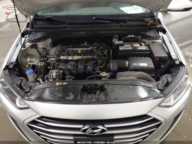 2017 HYUNDAI ELANTRA 5NPD74LF8HH101421 Photo 9