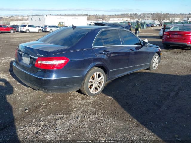 2011 MERCEDES-BENZ E 350 WDDHF8HB4BA411037 Photo 3