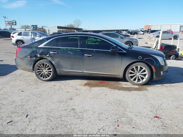 Auction sale of the 2015 Cadillac Xts Platinum, vin: 2G61T5S32F9128127, lot number: 44171220