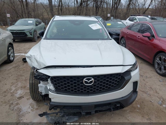 2025 Mazda Cx-50 Hybrid Premium Package მანქანა იყიდება აუქციონზე, vin: 7MMVAADW5SN133527, აუქციონის ნომერი: 44171227
