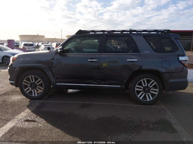 JTEKU5JR8M5884037 Toyota 4runner Limited