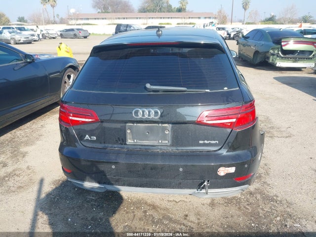 WAUTPBFF9HA132371 Audi A3 E-tron 1.4t Premium