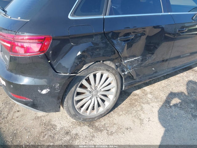 WAUTPBFF9HA132371 Audi A3 E-tron 1.4t Premium
