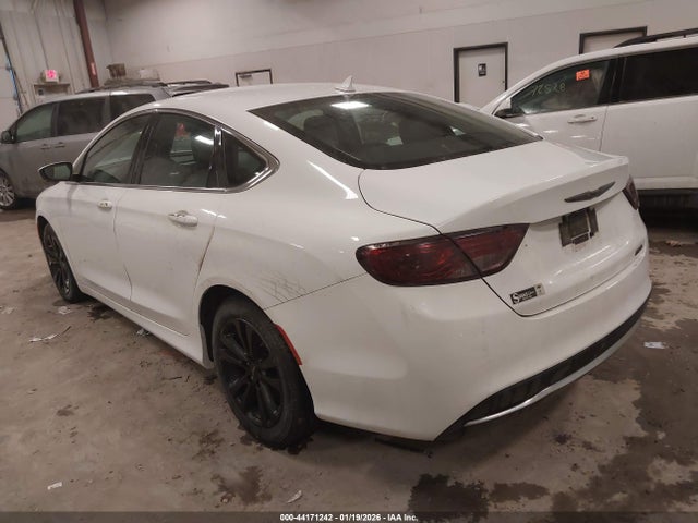 Продаж на аукціоні авто 2017 Chrysler 200 Limited Platinum, vin: 1C3CCCAB2HN501139, номер лоту: 44171242