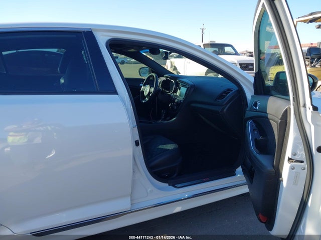 5XXGR4A66FG476064 KIA Optima Sxl Turbo