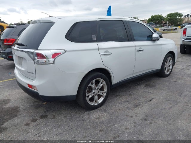 2014 MITSUBISHI OUTLANDER JA4AD3A32EZ004194 Photo 3