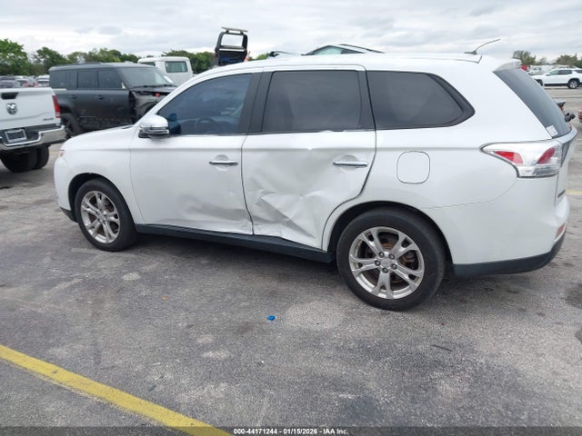 2014 MITSUBISHI OUTLANDER JA4AD3A32EZ004194 Photo 5