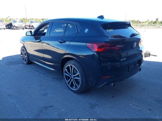 2023 BMW X2 WBXYH9C03P5V50336 Photo 2