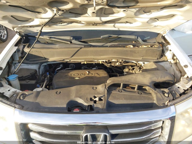 Honda Pilot Touring 2015 5FNYF3H94FB017531 Image 10