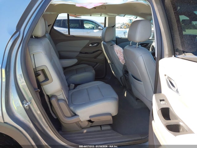 1GNERHKWXMJ118608 Chevrolet Traverse Fwd Lt Leather