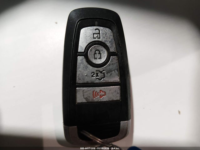 Продаж на аукціоні авто 2018 Ford Fusion Se, vin: 3FA6P0HD1JR186863, номер лоту: 44171318