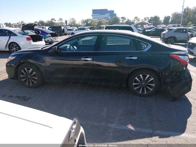 1N4AL3AP6HC294187 Nissan Altima 2.5 Sv