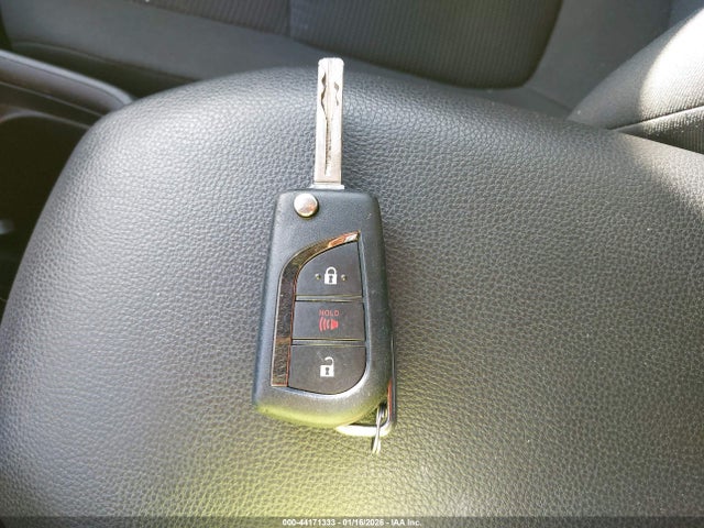 Toyota RAV4 LE 2019 2T3G1RFV9KW079153 Image 11