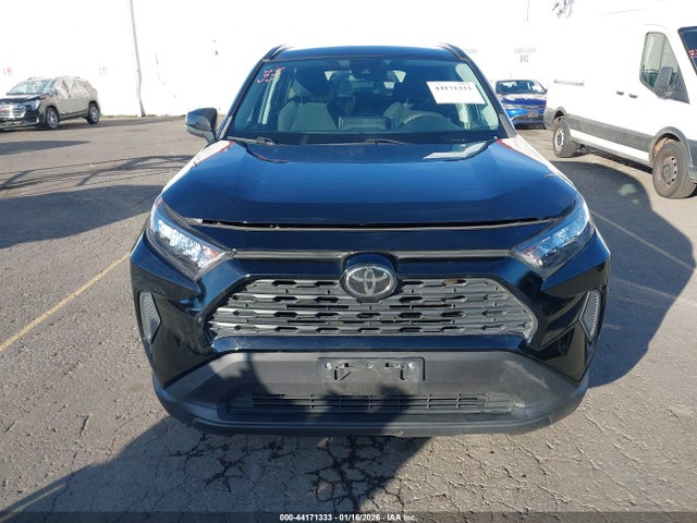 Toyota RAV4 LE 2019 2T3G1RFV9KW079153 Image 12