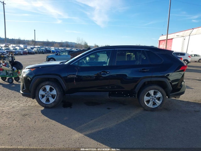 Toyota RAV4 LE 2019 2T3G1RFV9KW079153 Image 14