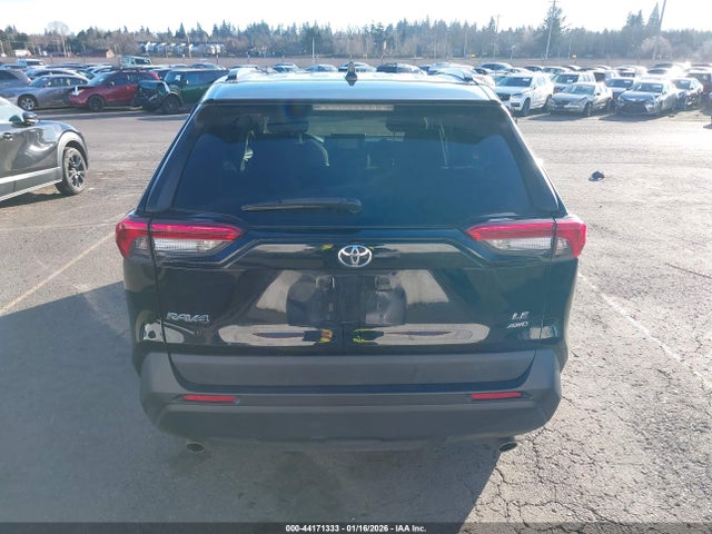 Toyota RAV4 LE 2019 2T3G1RFV9KW079153 Image 16