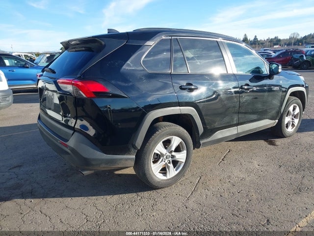 Toyota RAV4 LE 2019 2T3G1RFV9KW079153 Image 4