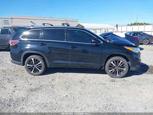 Продажа на аукционе авто 2015 Toyota Highlander Limited V6, vin: 5TDYKRFH1FS062866, номер лота: 44171335