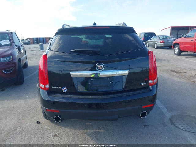 44171366 :رقم المزاد ، 3GYFNBE3XGS554735 vin ، 2016 Cadillac Srx Luxury Collection مزاد بيع