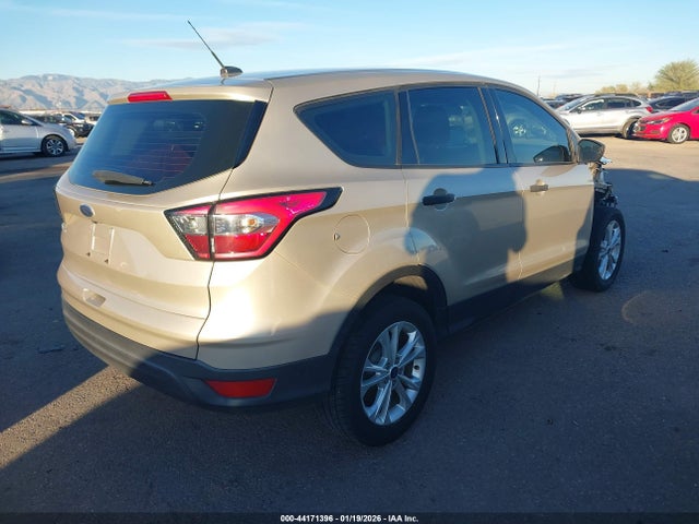 1FMCU0F74HUC02314 Ford ESCAPE S