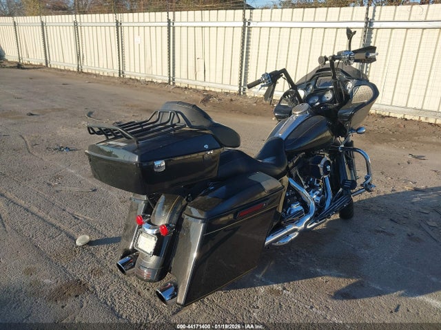 2016 HARLEY-DAVIDSON FLTRXS 1HD1KTM10GB673872 Photo 3