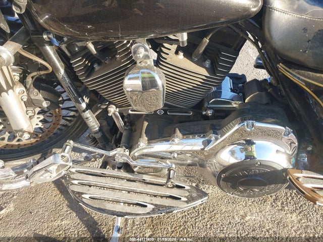 2016 HARLEY-DAVIDSON FLTRXS 1HD1KTM10GB673872 Photo 8