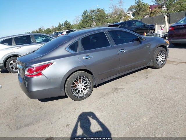 Nissan Altima 2.5 Sv 2015 1N4AL3AP9FC580967 Image 4