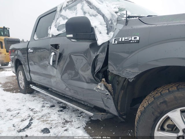 Ford F-150 Xlt 2018 1FTEW1CP9JFA16344 Image 17
