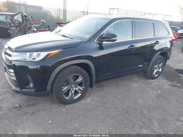 5TDDZRFH0HS388395 Toyota Highlander Limited Platinum