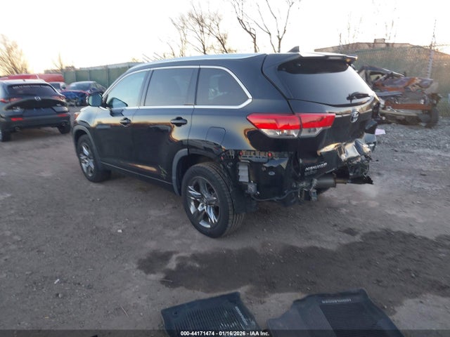 5TDDZRFH0HS388395 Toyota Highlander Limited Platinum