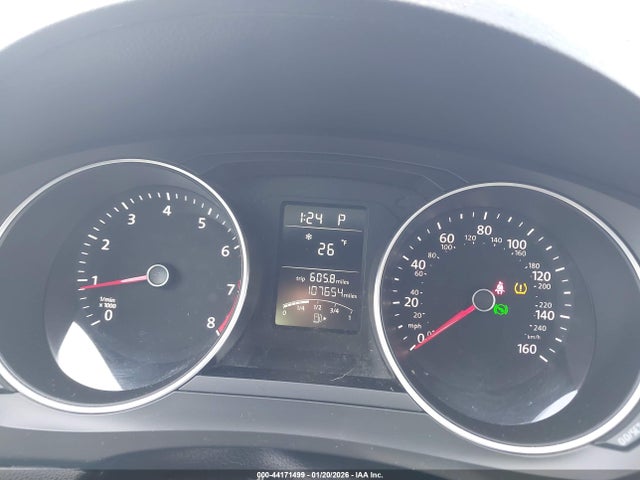 3VW2B7AJXJM214864 Volkswagen Jetta 1.4t S