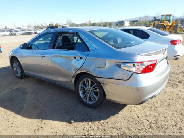 2015 TOYOTA CAMRY 4T1BF1FK8FU096253 Photo 2