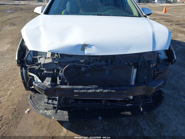 5NPE24AF6GH419350 Hyundai SONATA SE