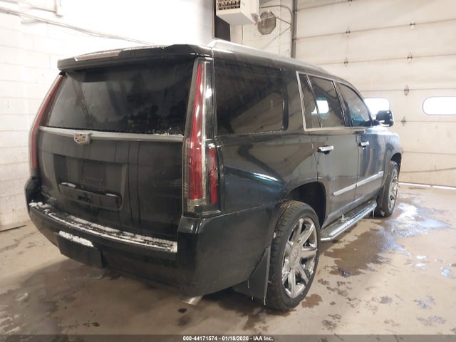2016 CADILLAC ESCALADE 1GYS4BKJ7GR323282 Photo 3