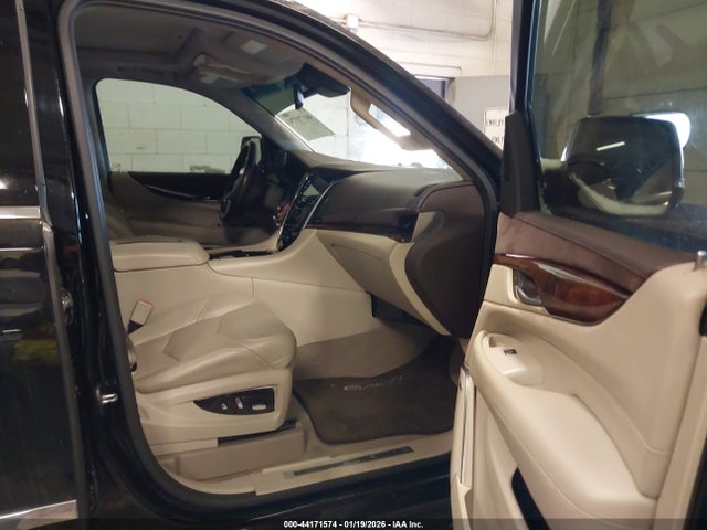 2016 CADILLAC ESCALADE 1GYS4BKJ7GR323282 Photo 4