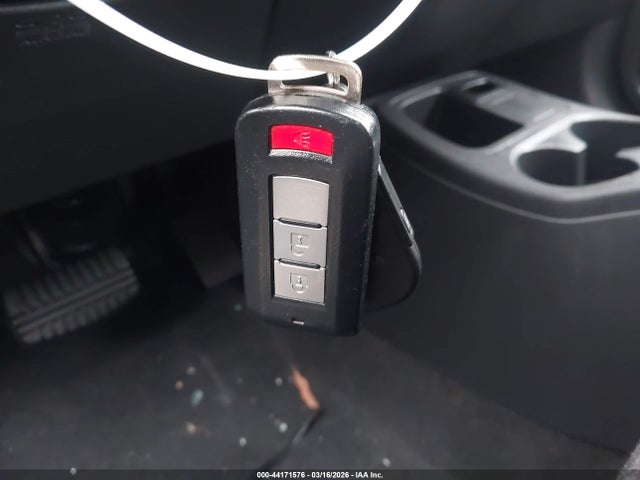 2015 MITSUBISHI MIRAGE ML32A4HJ5FH048066 Photo 10