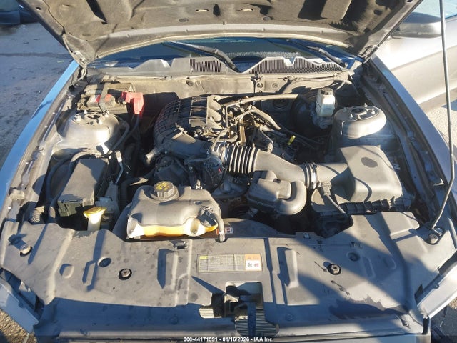 1ZVBP8AM9E5271800 Ford Mustang V6