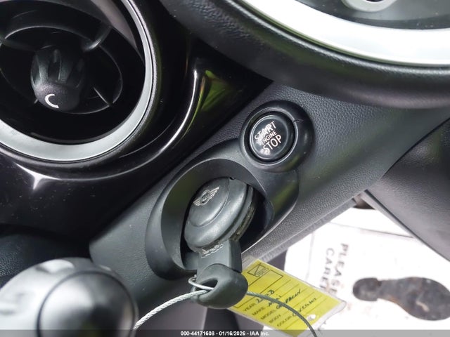 2008 MINI COOPER S WMWMF73538TV36450 Photo 10