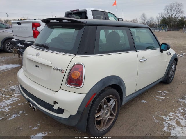 2008 MINI COOPER S WMWMF73538TV36450 Photo 3