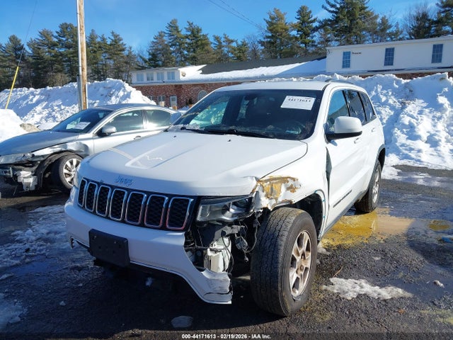 1C4RJFAGXHC844379 Jeep Grand Cherokee Laredo 4x4