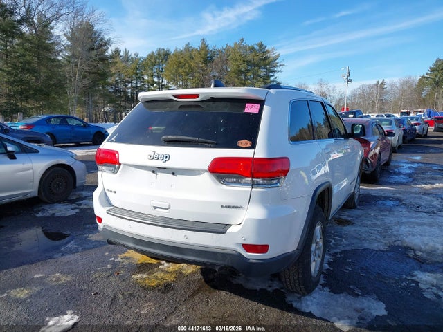 1C4RJFAGXHC844379 Jeep Grand Cherokee Laredo 4x4